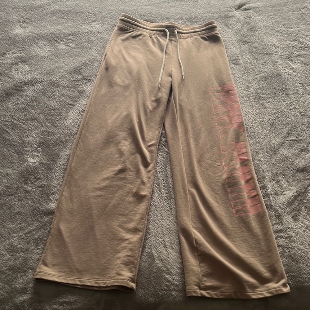 Beige Pink Floyd sweat pants